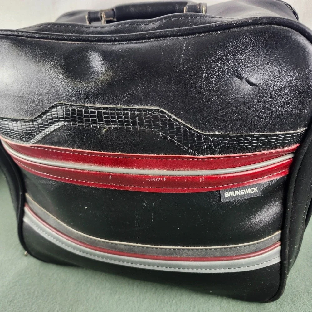 Vintage Brunswick Bowling Ball Bag Made in USA Black with Stripes Wire Rack
